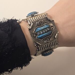 Southwestern Wide Chunky Panel Bracelet Silver Turquoise Tone Etched 5 Side